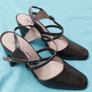 VTG:On heels shoes I